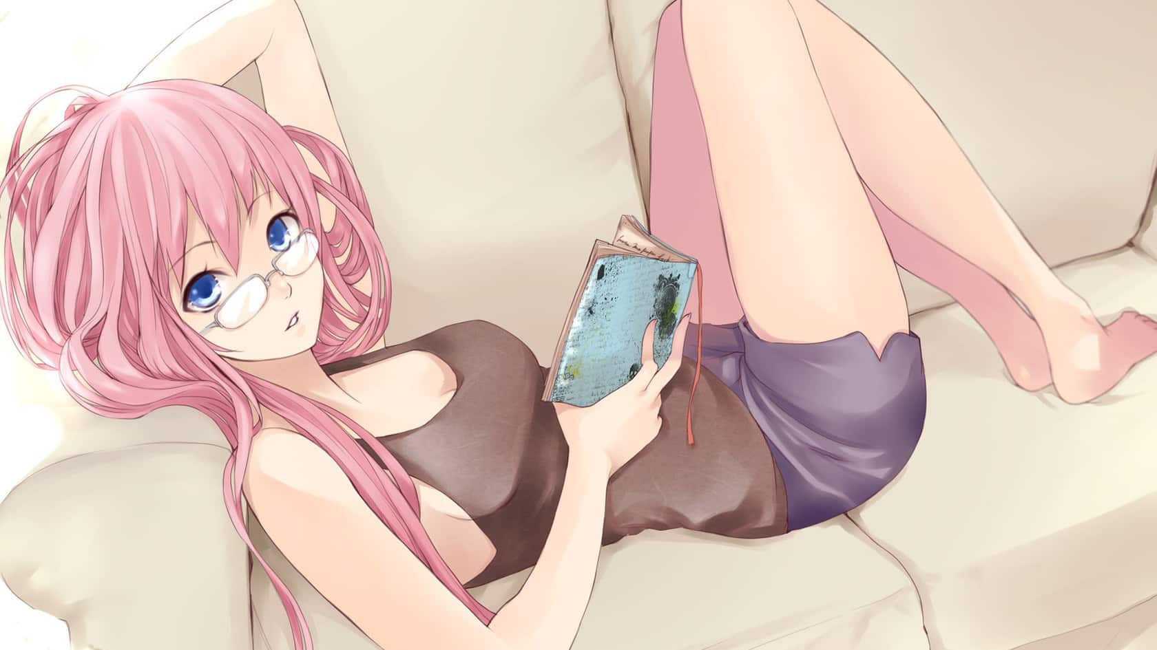anime-girl-reading-17159